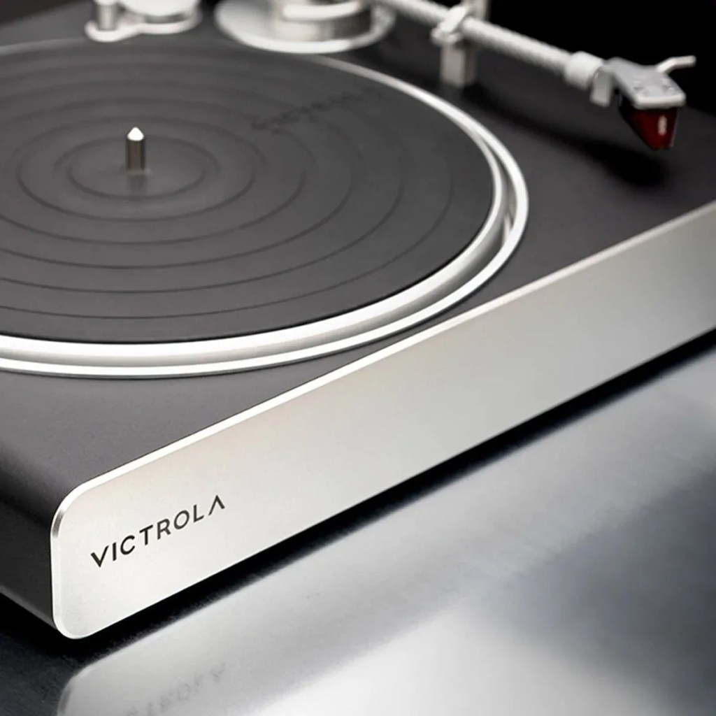 victrola record player