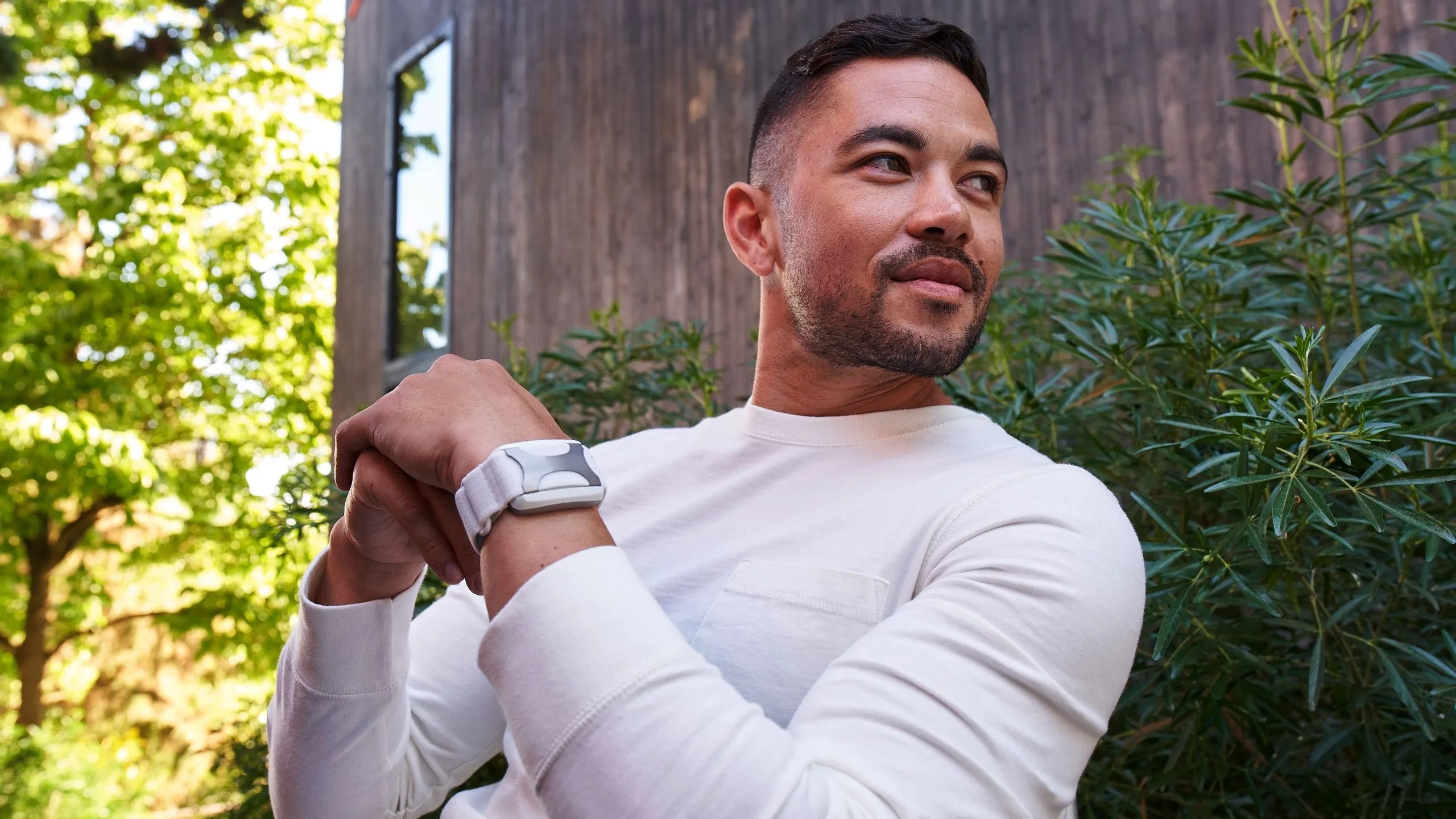 man wearing apollo neuro watch