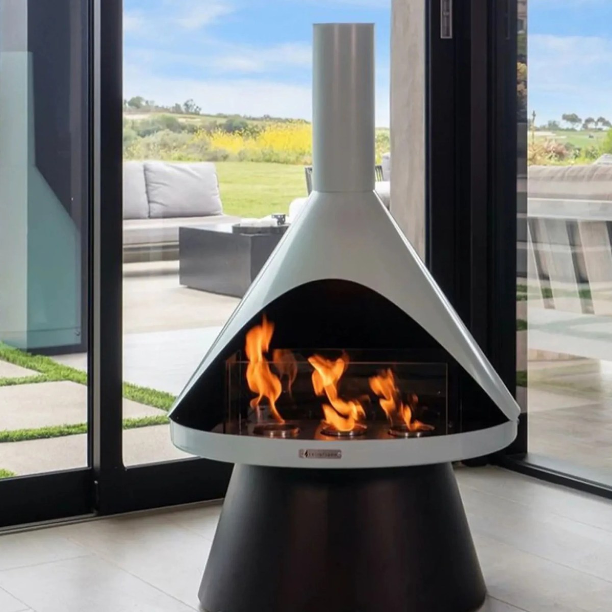 The Best Indoor Ventless Fireplaces When the Real Thing Isn't an Option |  Gear Patrol, image size:1200x1200