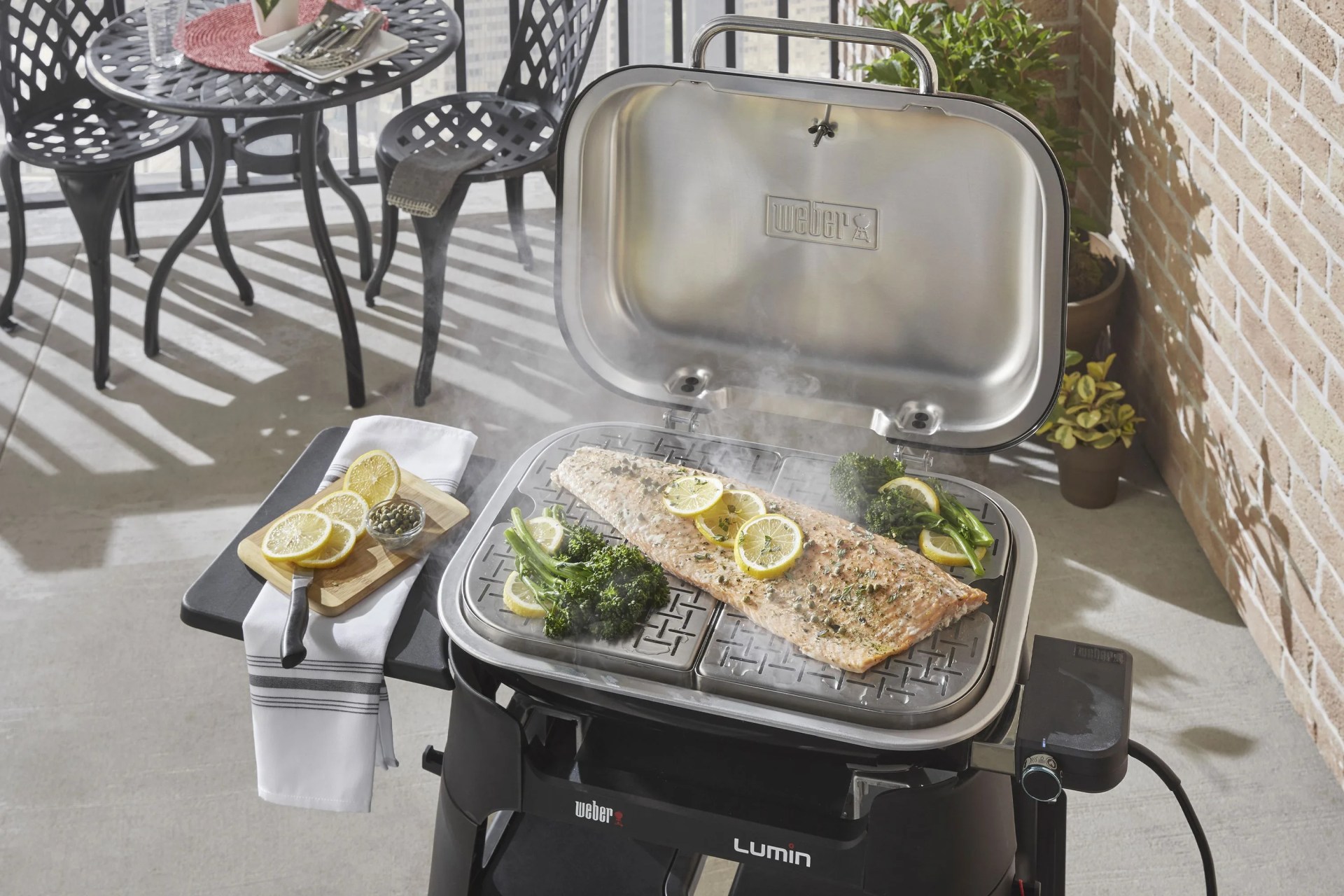 weber lumin electric grill