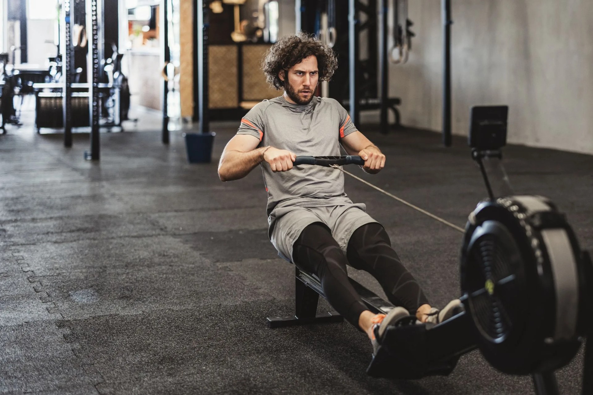 workout on a rowing machine