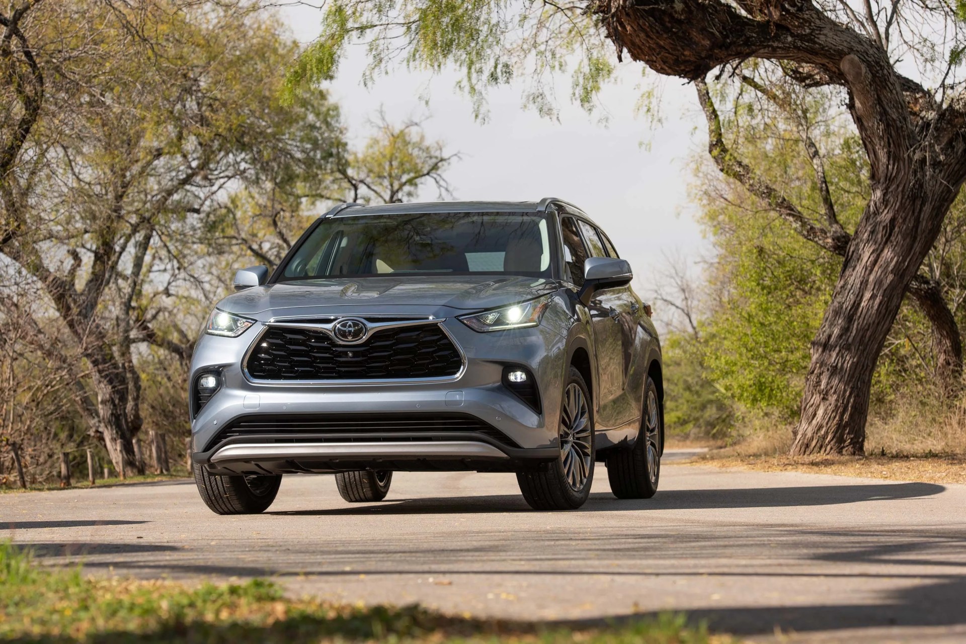 toyota highlander review