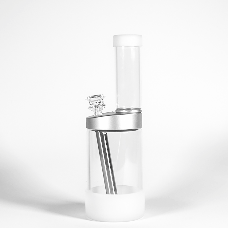 Capsule Water Pipe