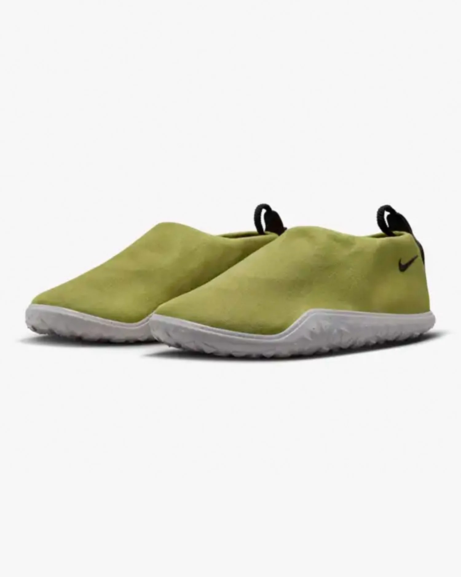 nike acg moc in moss and anthracite