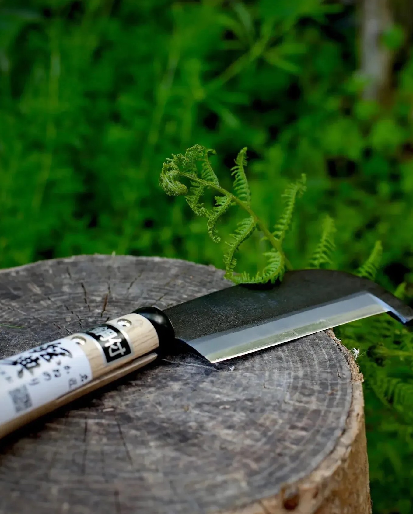 niwaki hashitsuki nata in white oak