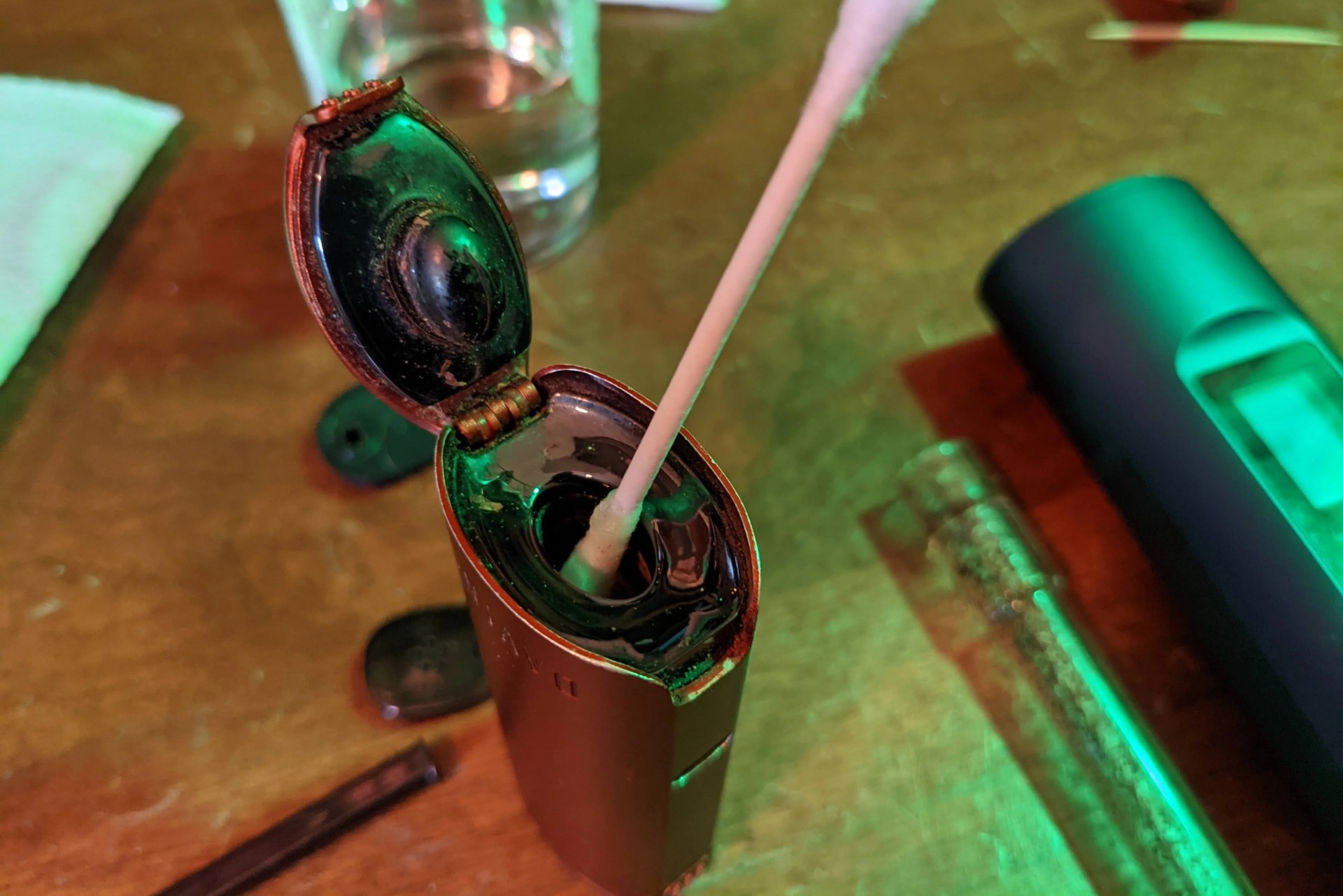 How to Clean Your Gnarly Weed Vape the Right Way