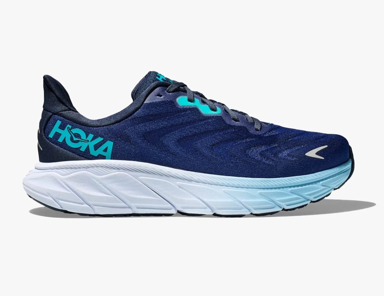 Hoka Arahi 6