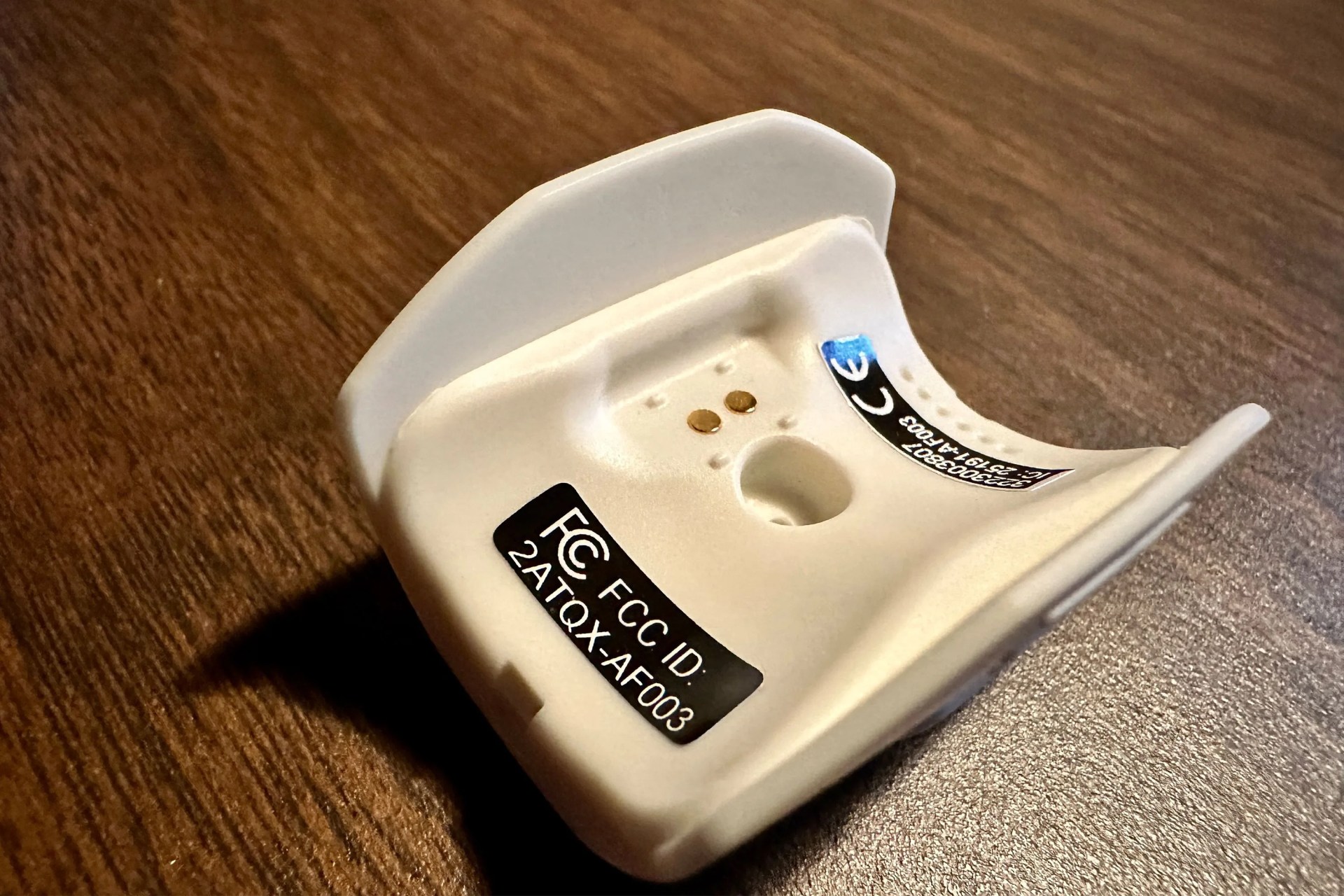 airofit pro device on a table