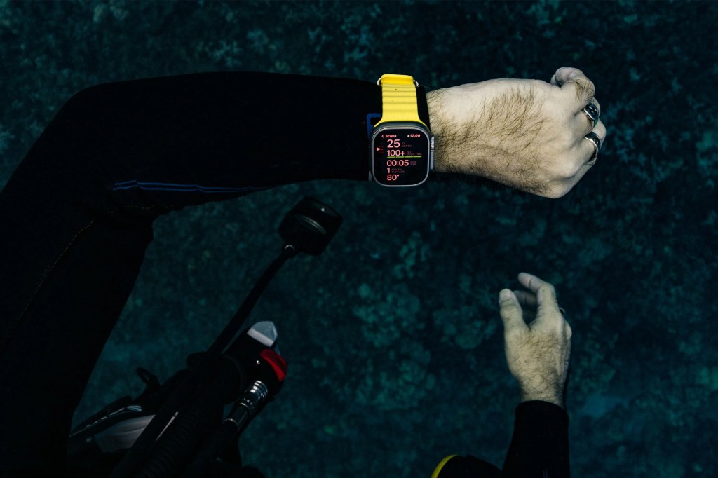 What Makes the Apple Watch Ultra the Ultimate Dive Watch? We Found Out