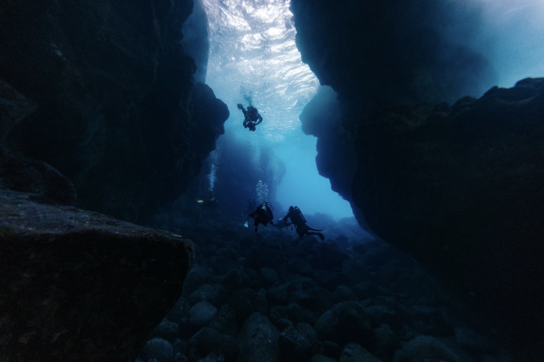 apple watch ultra wide dive shot