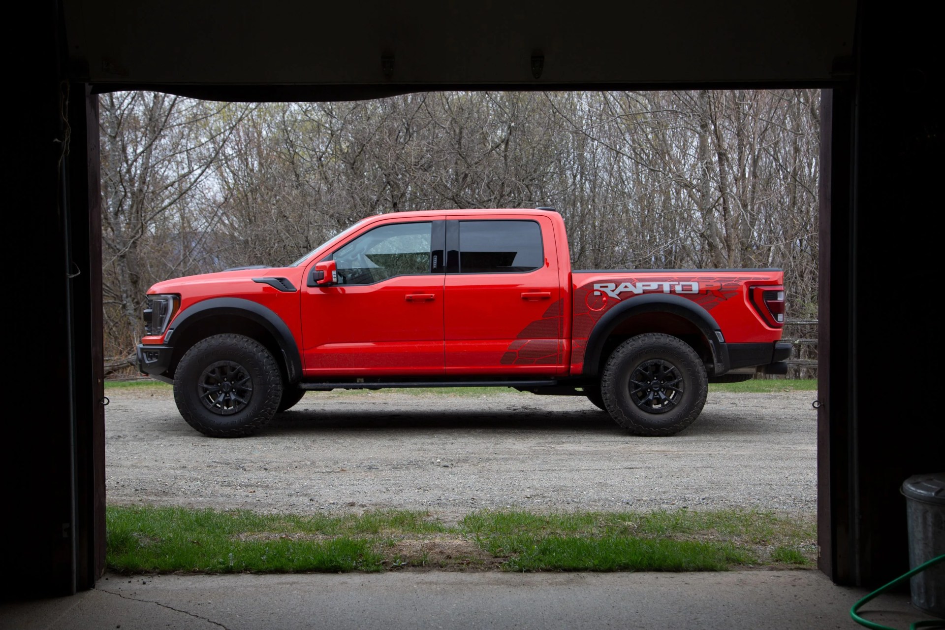 2023 ford f150 raptor r