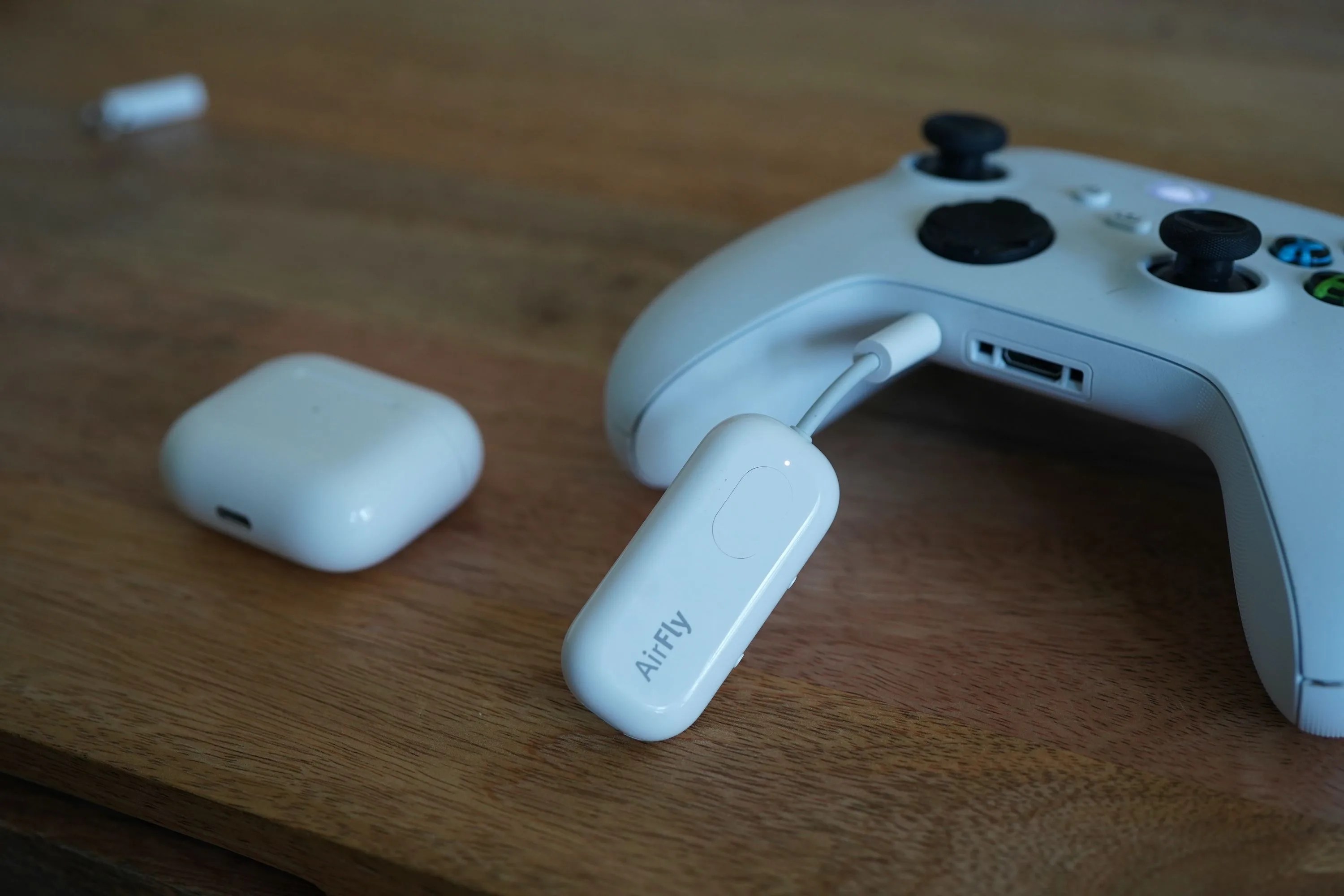 How To Use AirPods With An Xbox Gear Patrol Dsc06421 Jpg Jpg.webp