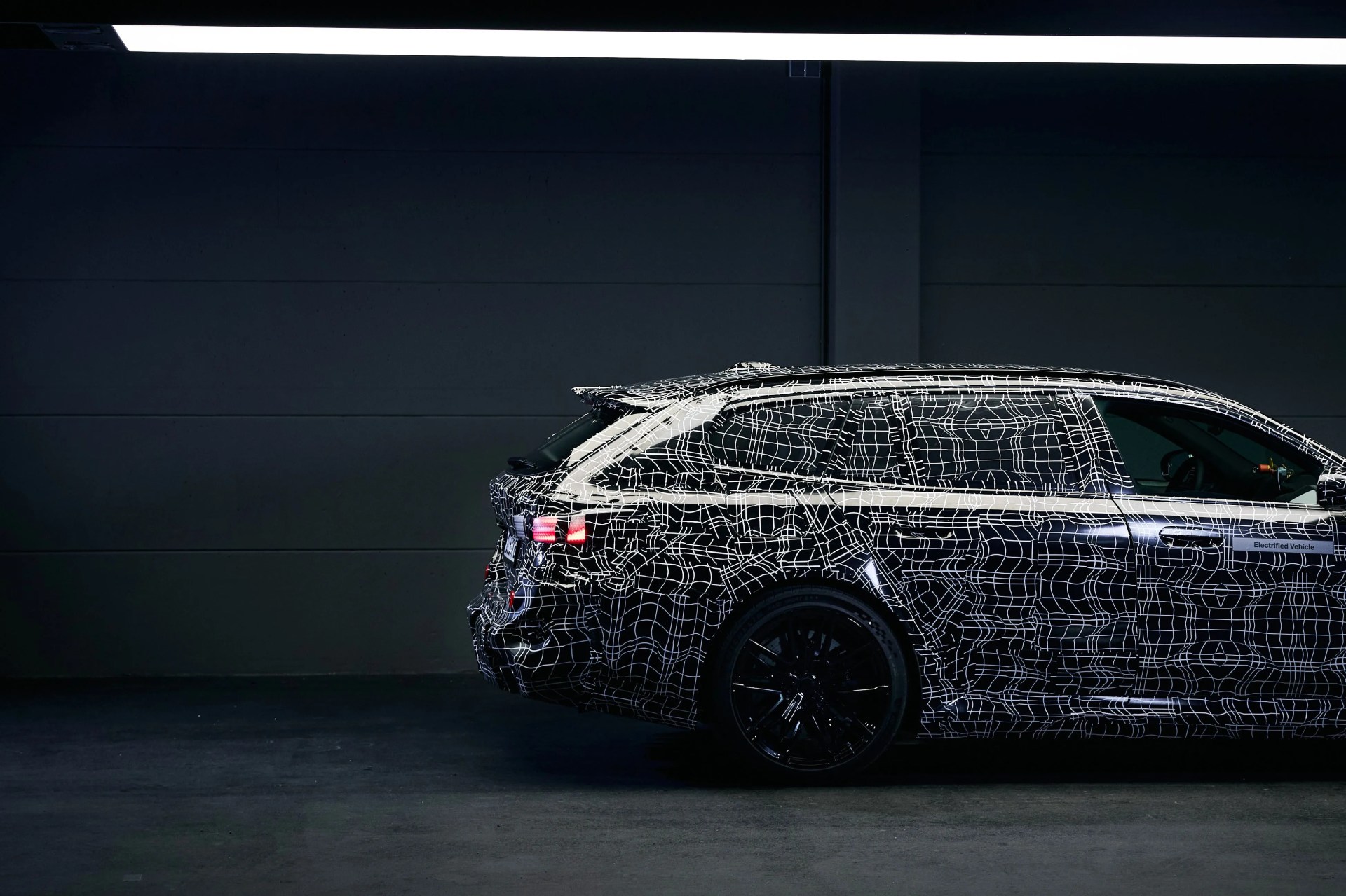 bmw m5 touring wagon in camo