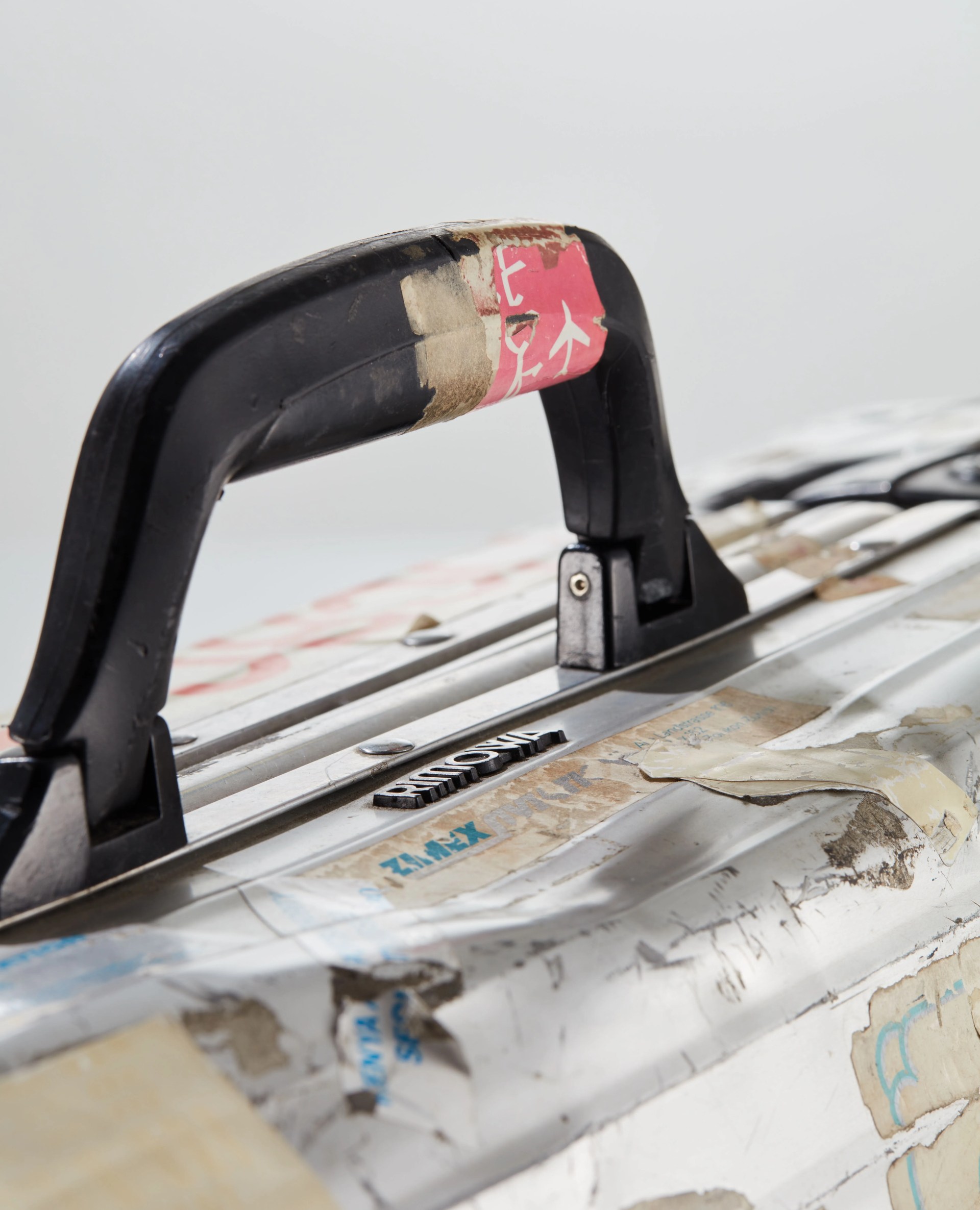 rimowa luggage damage