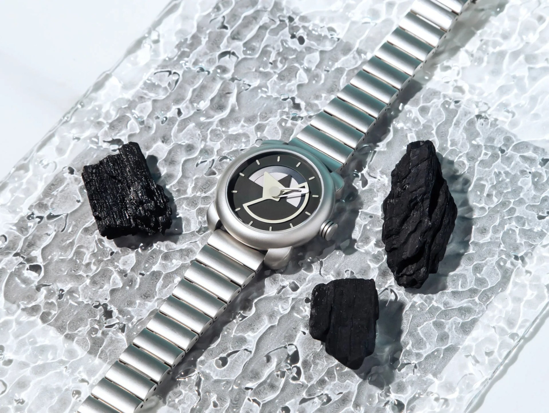 layer 24  charcoal fog