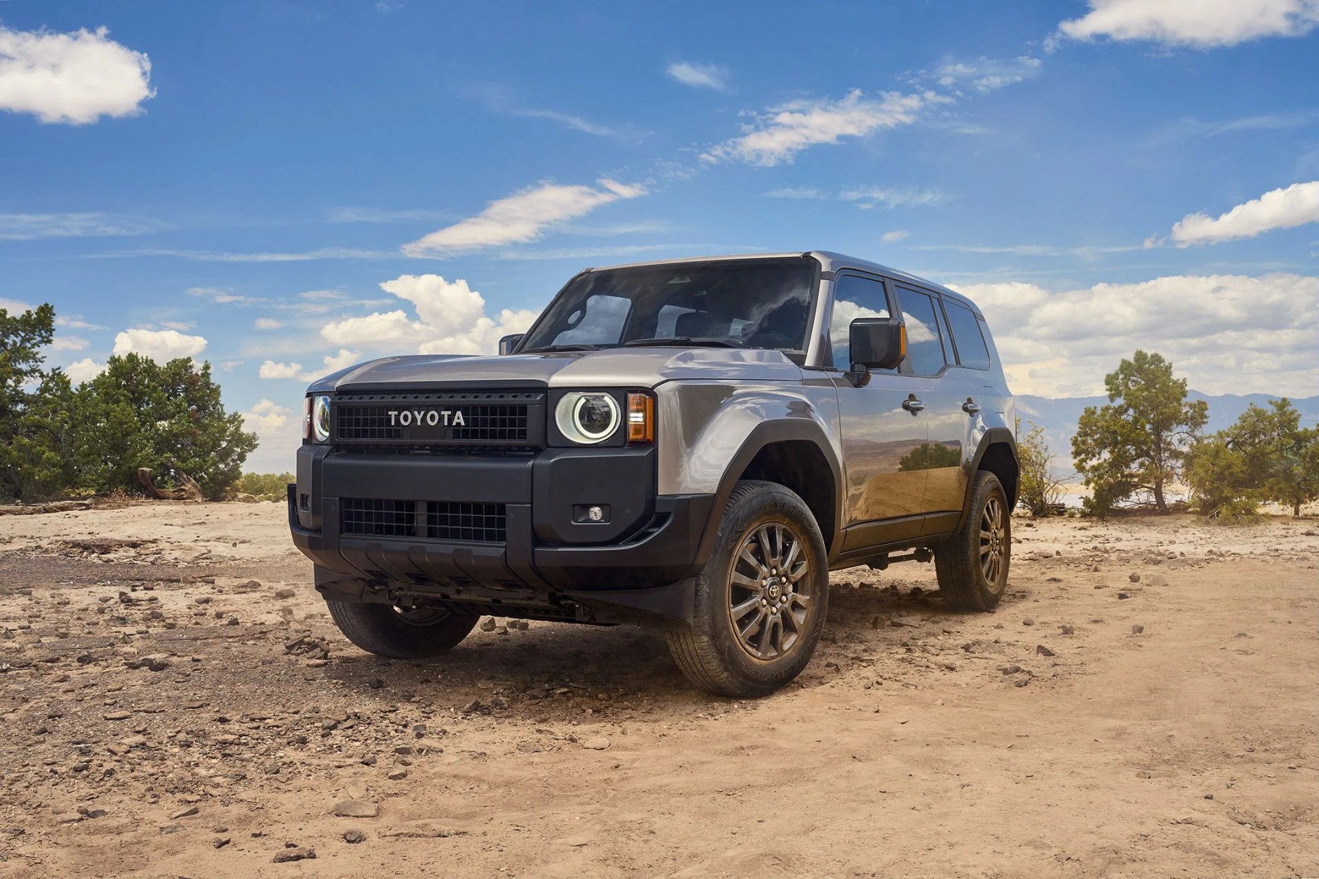 Toyota Celebrates Land Cruiser's 70th With Retro Truck - The Car Guide