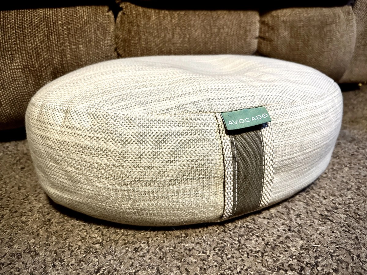 Avocado Organic Meditation Pillow Review: A Plush Foundation for