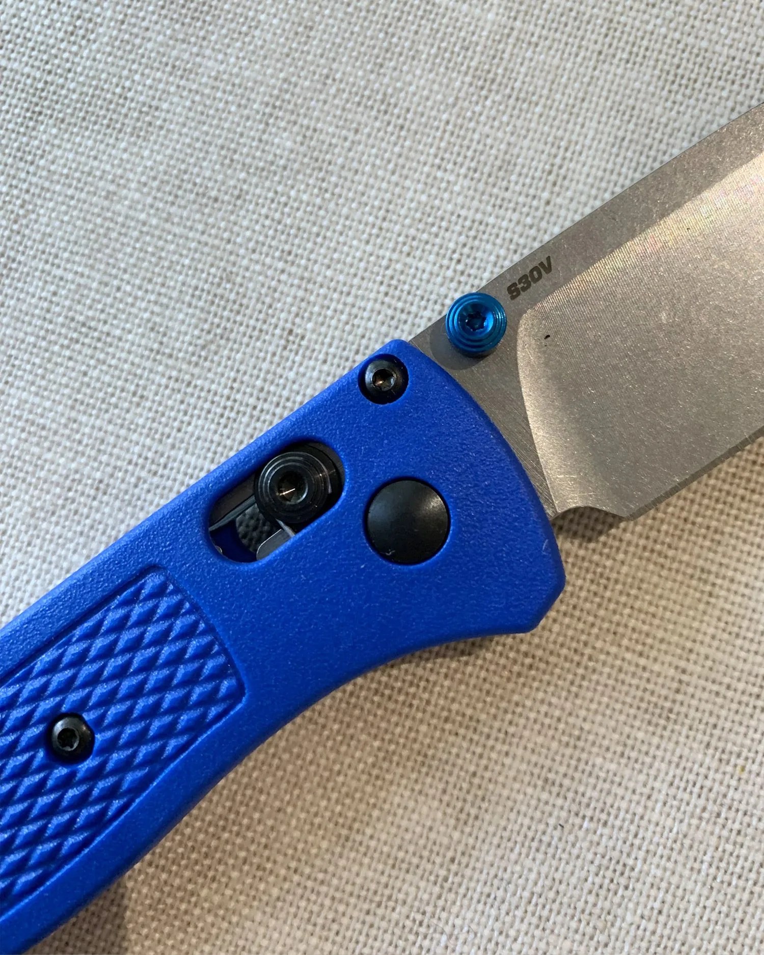 benchmade 535 bugout knife
