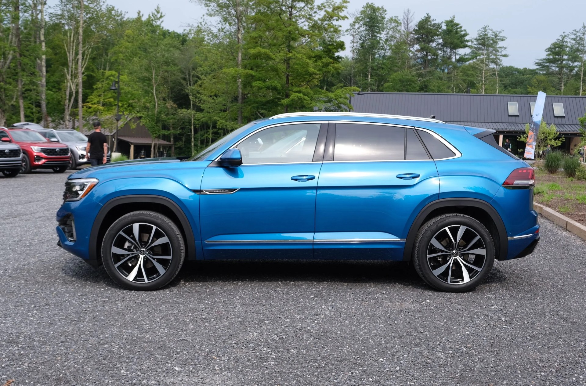 volkswagen atlas cross sport