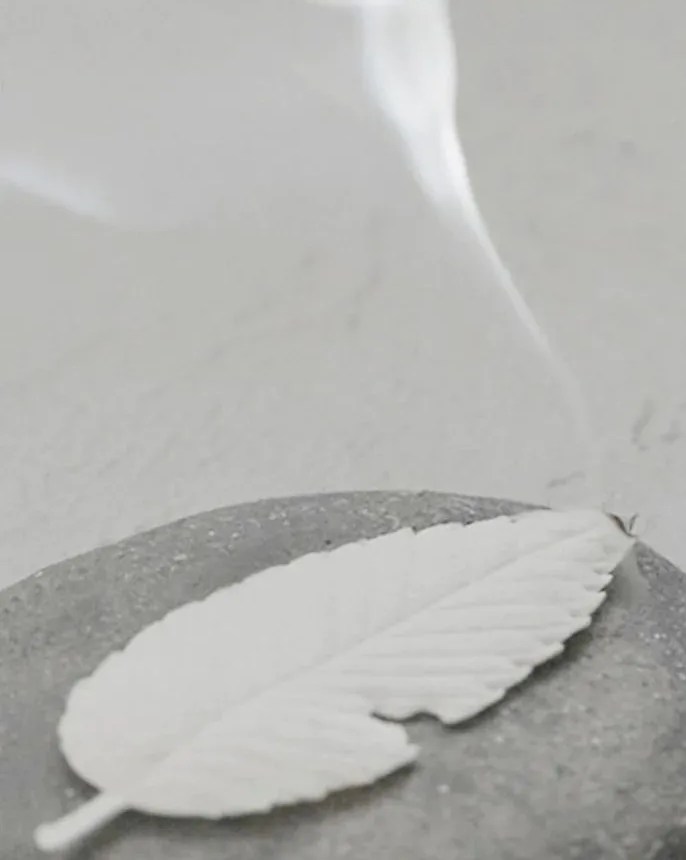 hako leaf incense