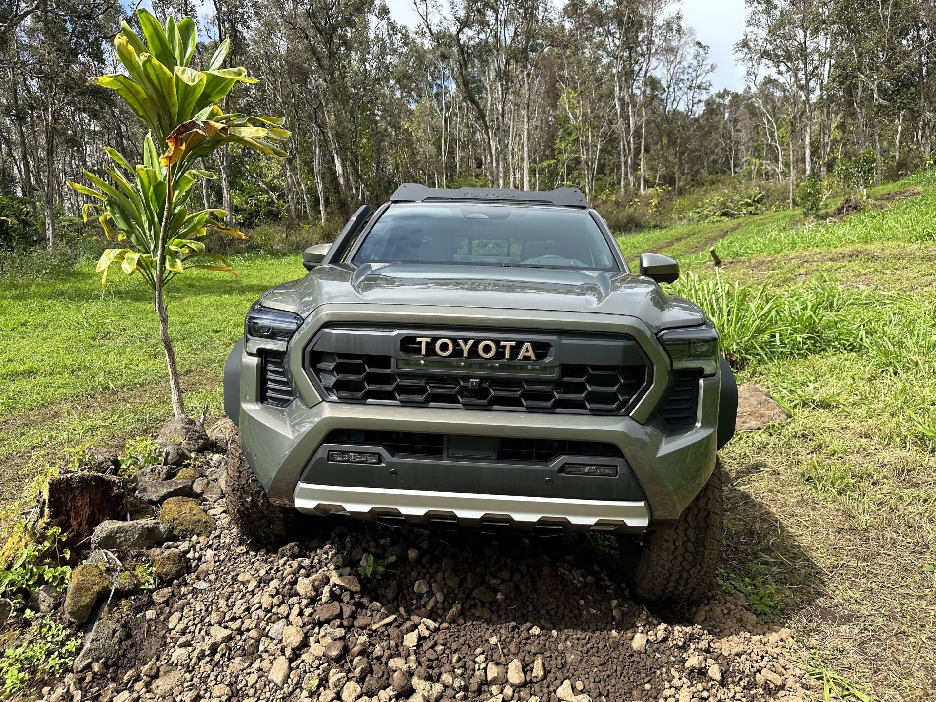 toyota tacoma trailhunter