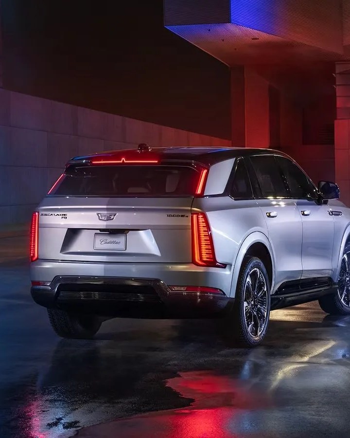 cadillac 2025 escalade iq car