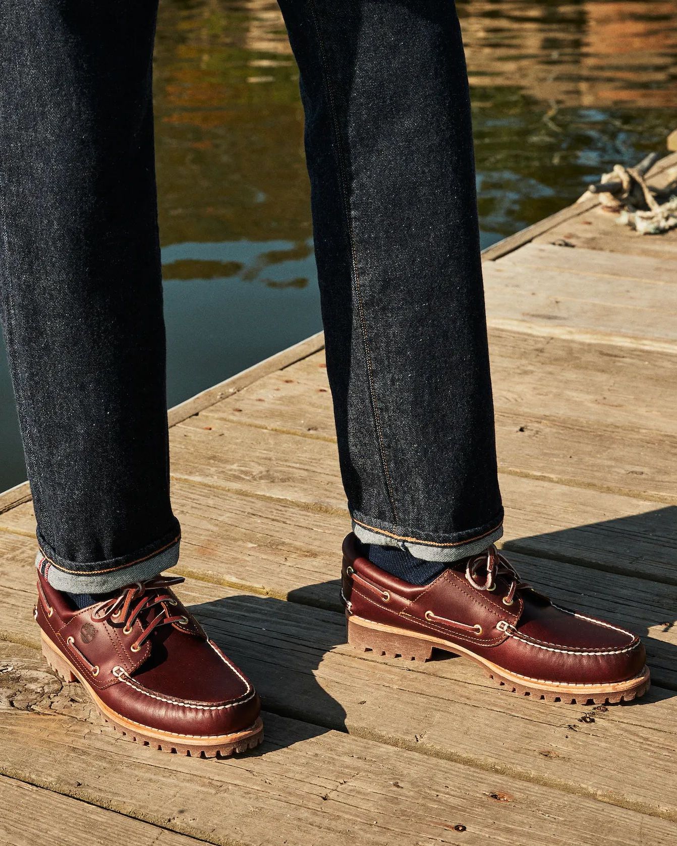 man wearing timberland authentics 3 eye classic lug boat shoe