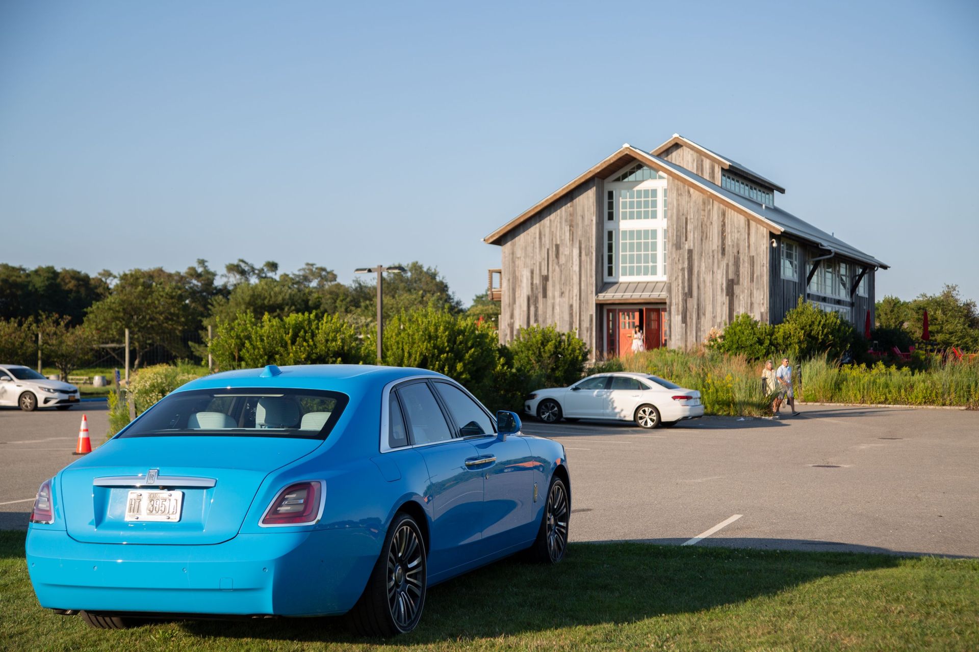 rolls royce ghost blue