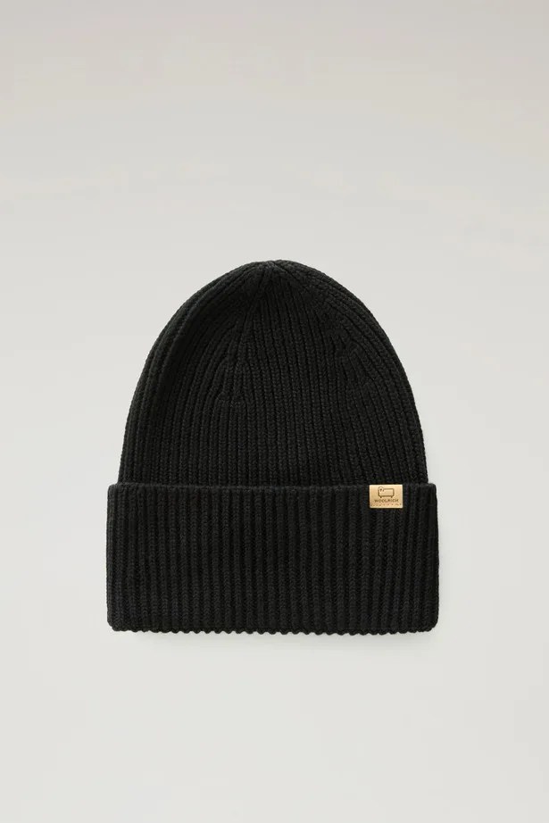 Ribbed Beanie in Pure Virgin Wool