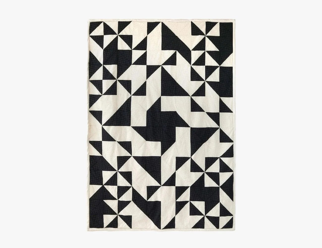 Corridor Eyelet Quilt