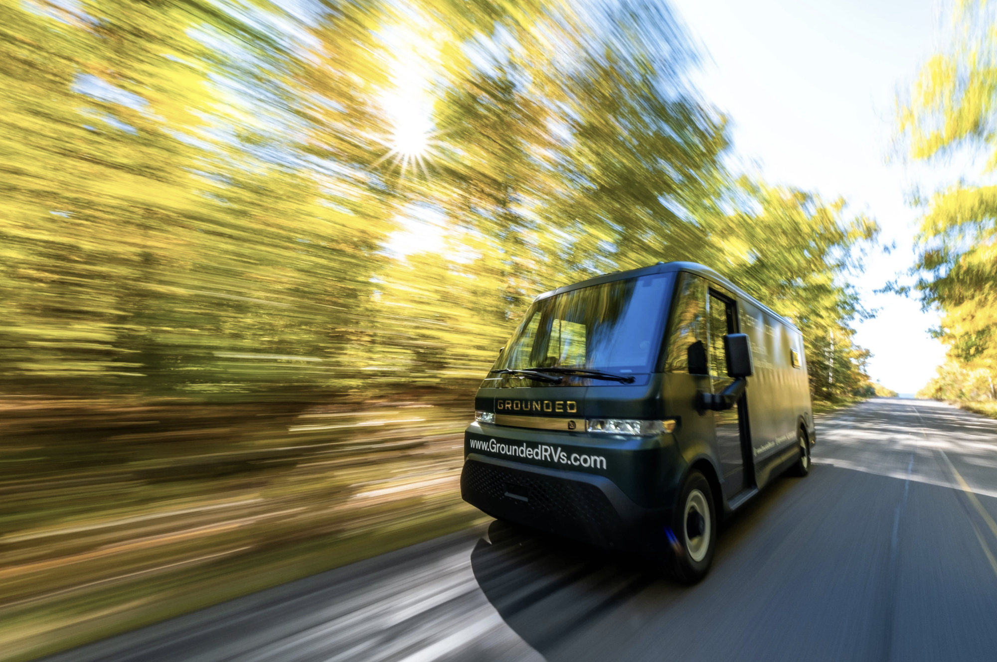 This 4-Wheel-Drive Camper Van Is a Luxurious, Motorcycle-Hauling Land ...