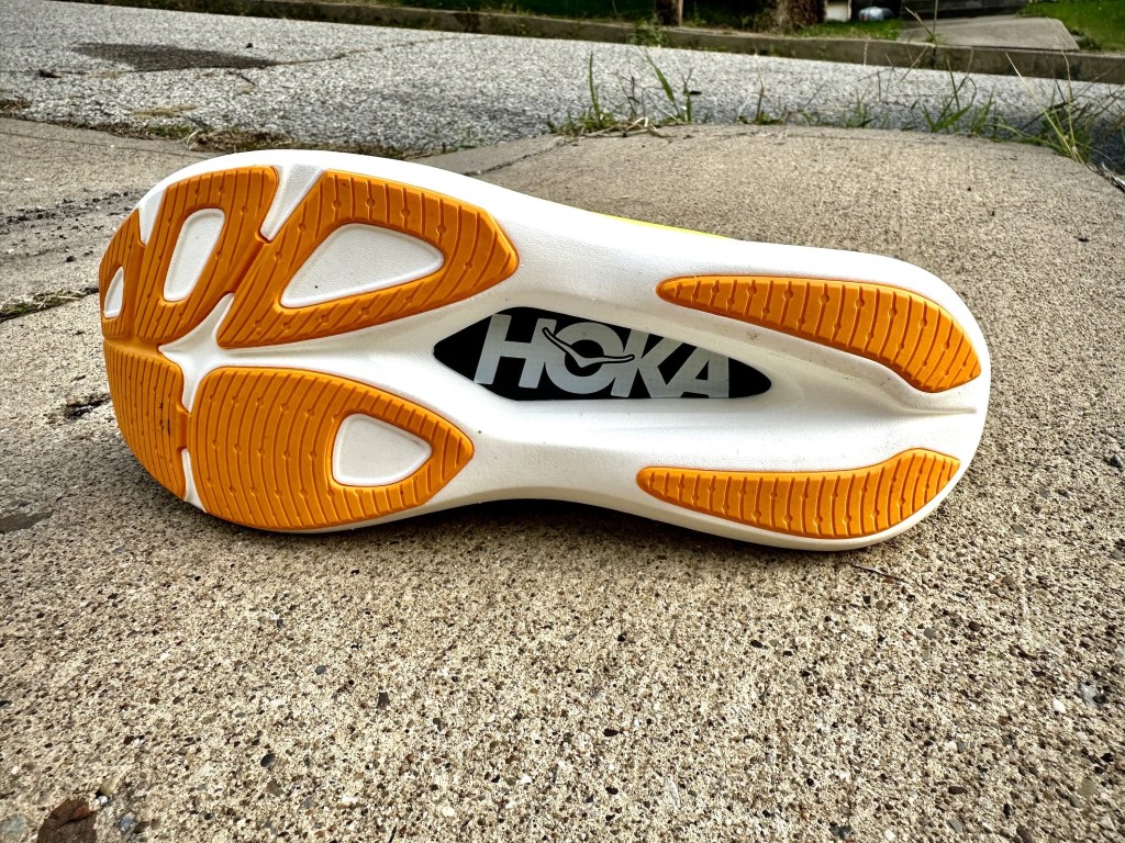 hoka carbon x 2 vs rocket x