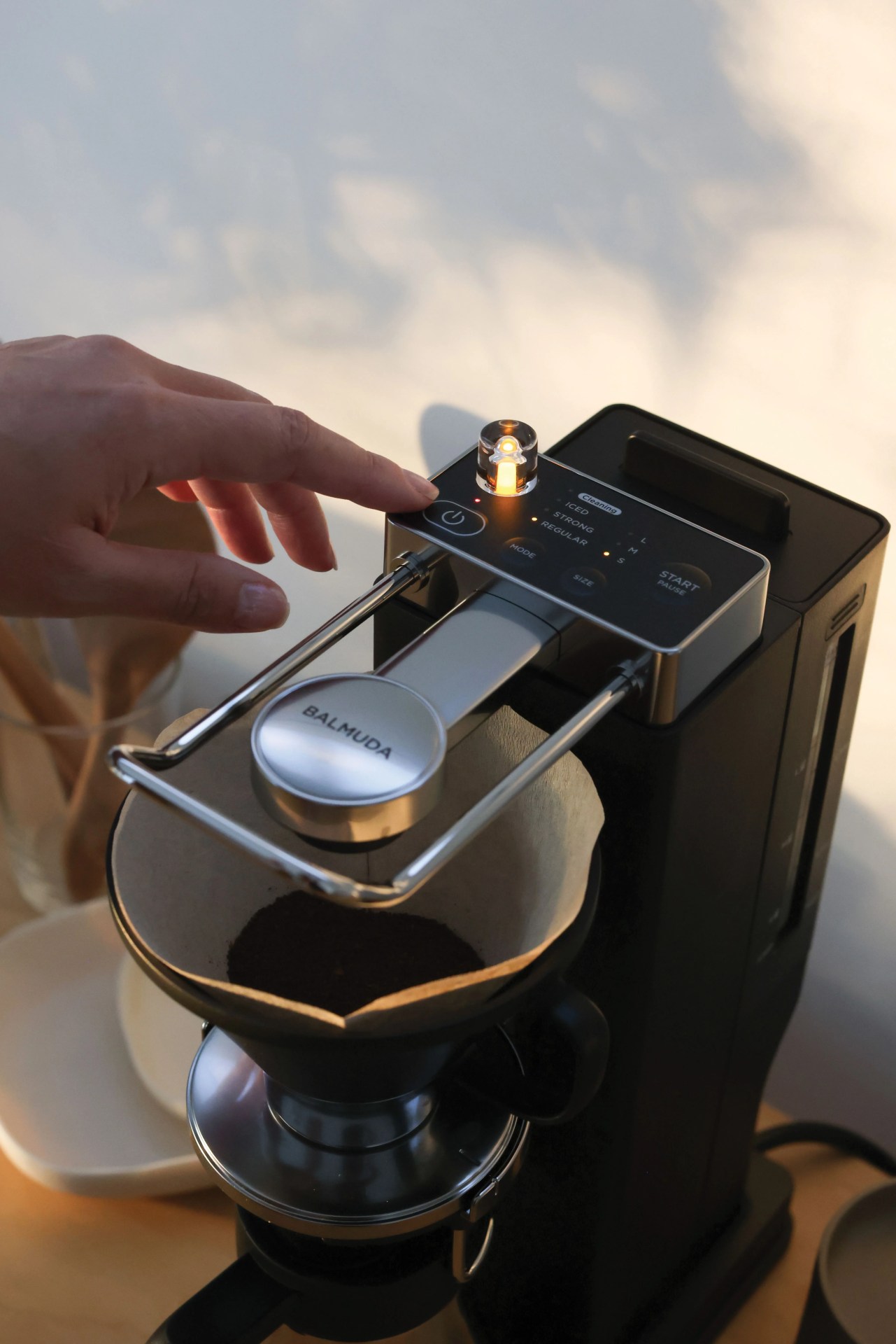 BALMUDA THE Brew
ステンレス製ポット 約600ml BALMUDA The Brew – BALMUDA USA