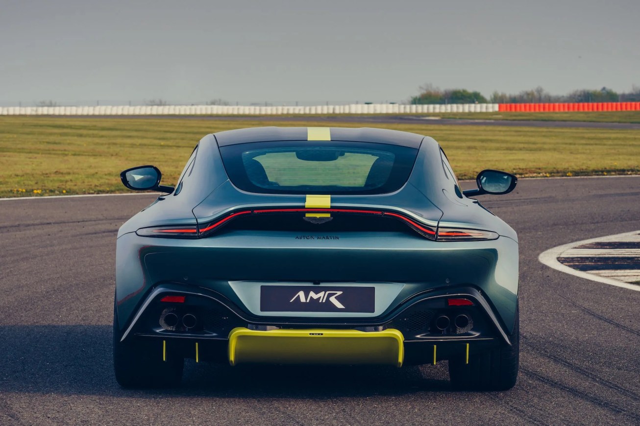 aston martin vantage