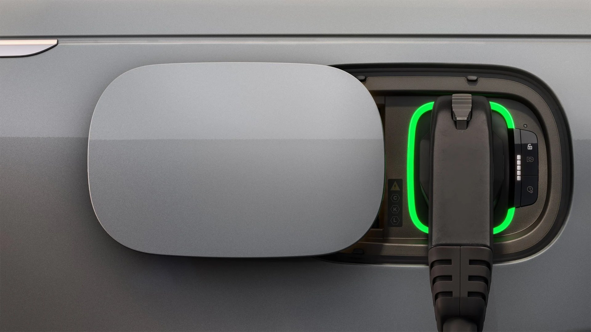 range rover electric charge port