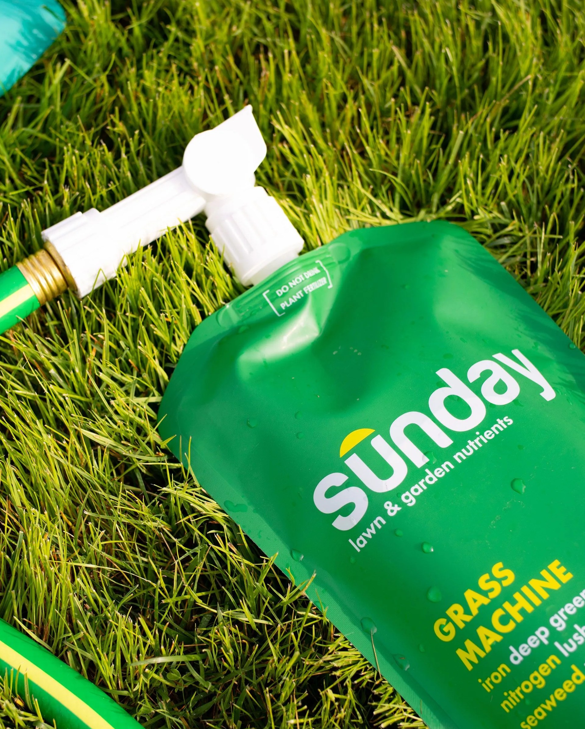 sunday lawn and garden nutrient bag