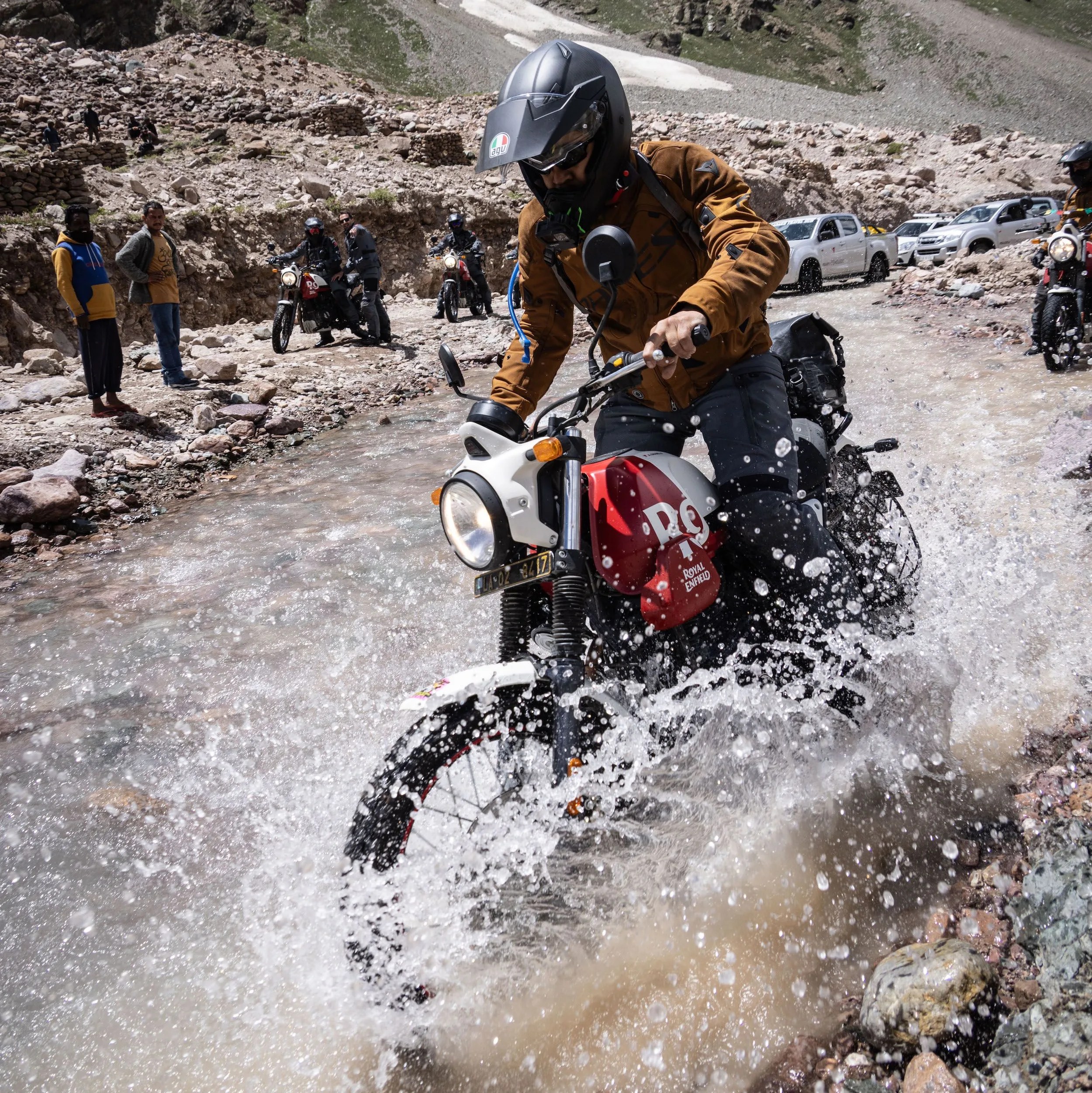 himalayas by motorcycle