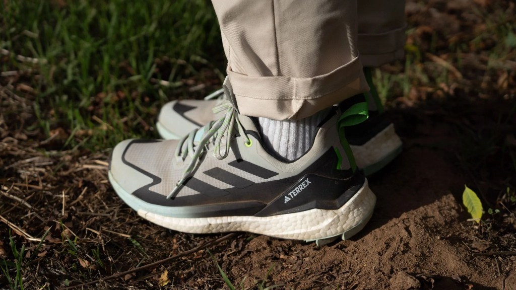 adidas terrex free hiker 2 low