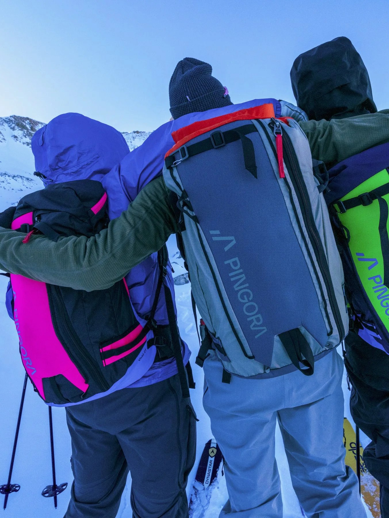 a group of people wearing Pingora VIVID 27 LITER pack