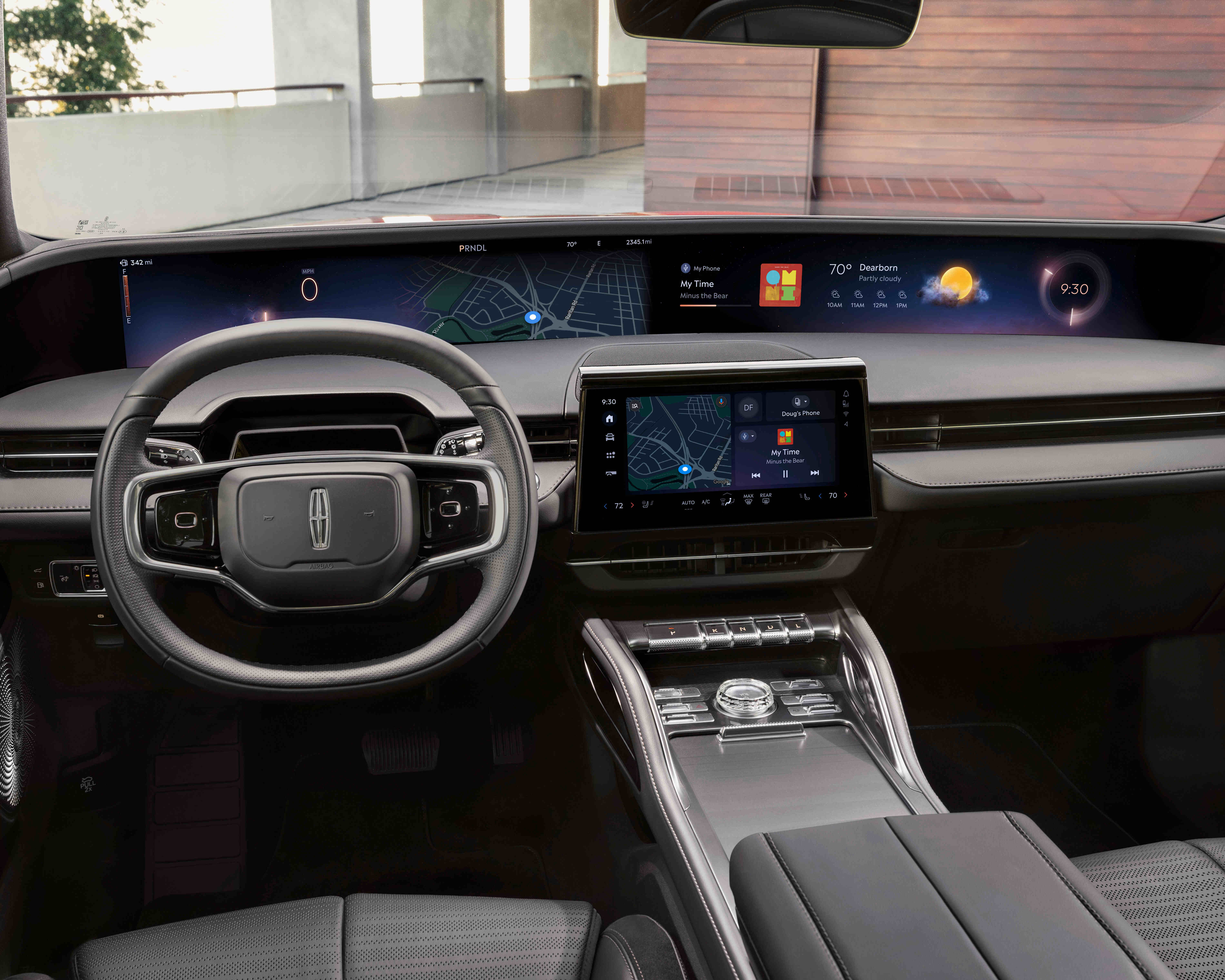 Lincoln Nautilus interior screen