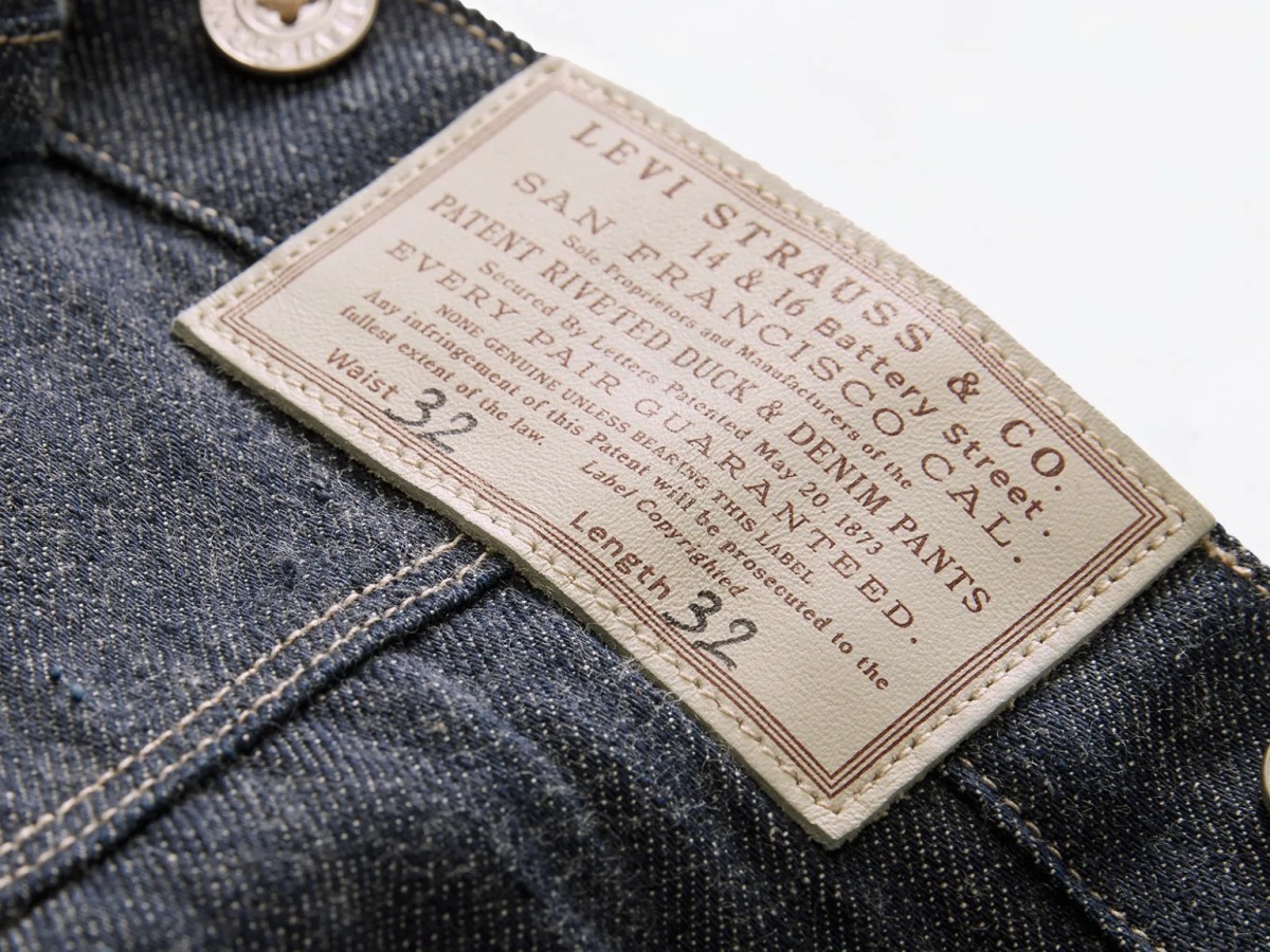 LEVIS VINTAGE CLOTHING 木製看板 levis-vintage-clothing-9rivet-