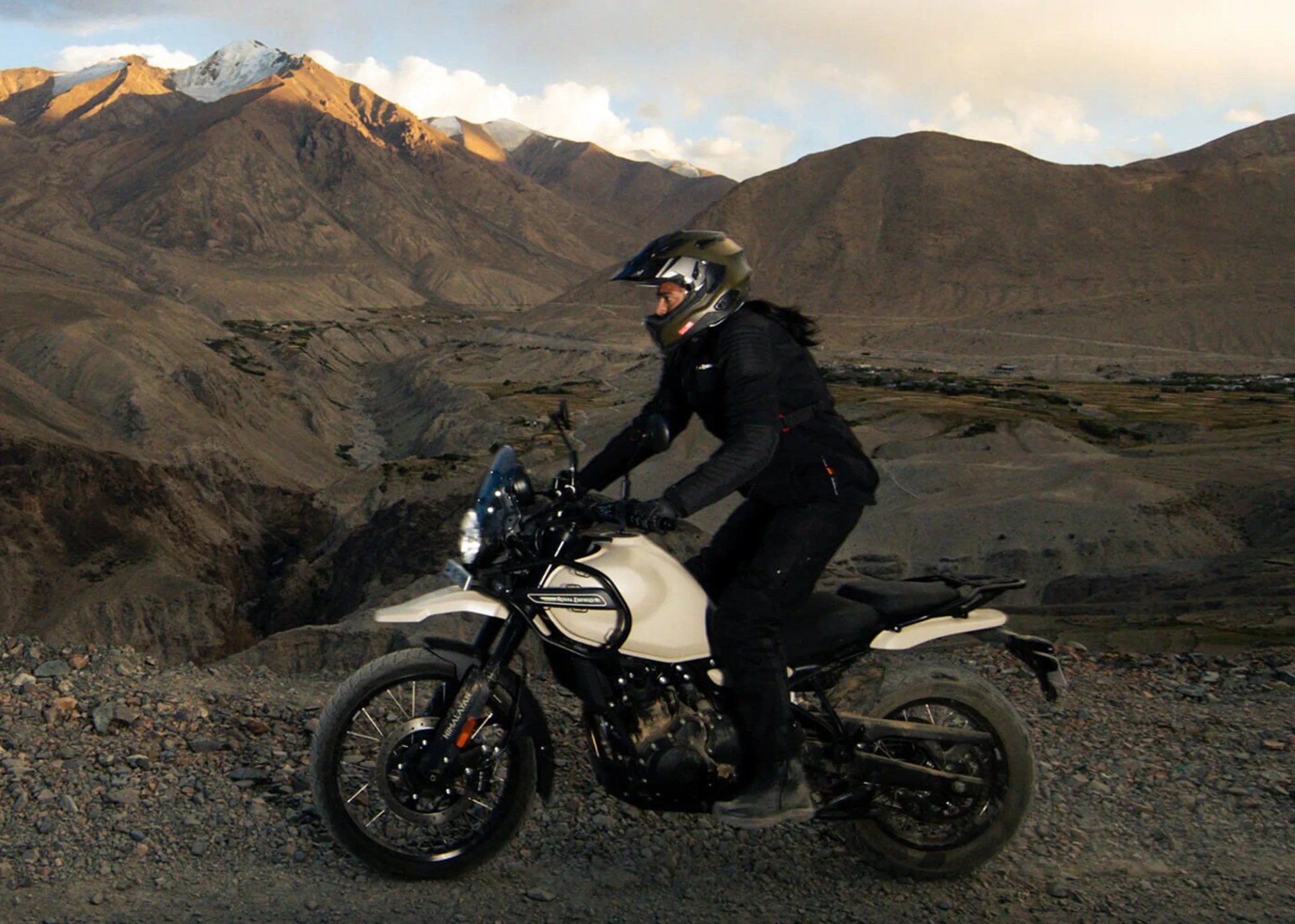himalayan-450-action
