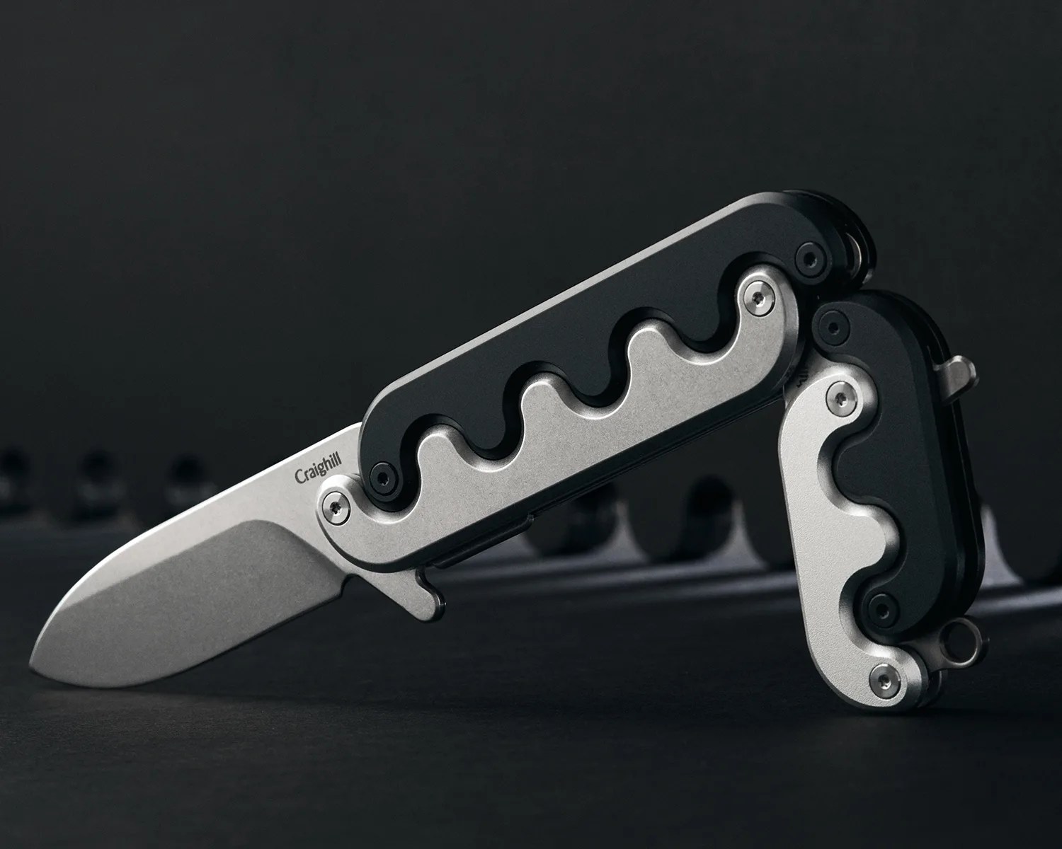 two craighill pocket knives