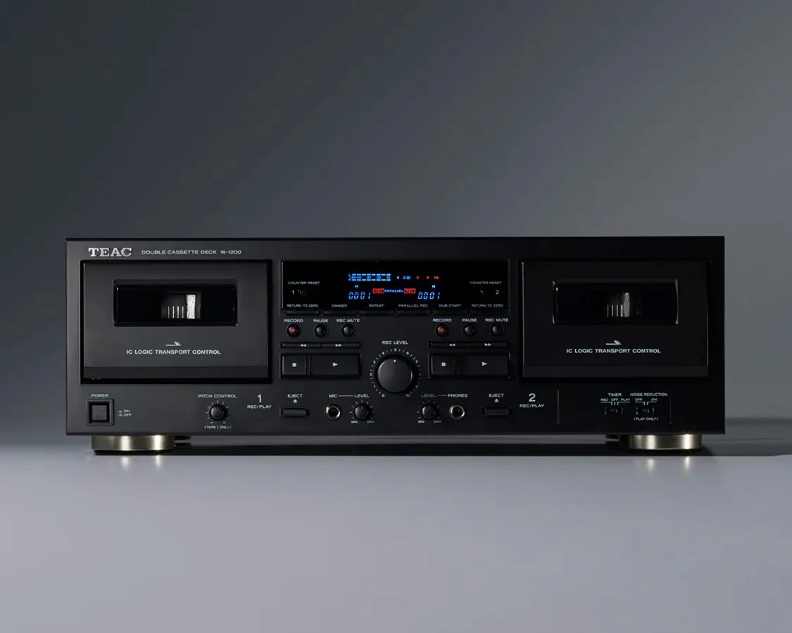 The Japanese HiFi Company Keeping a Classic Audio Player Alive