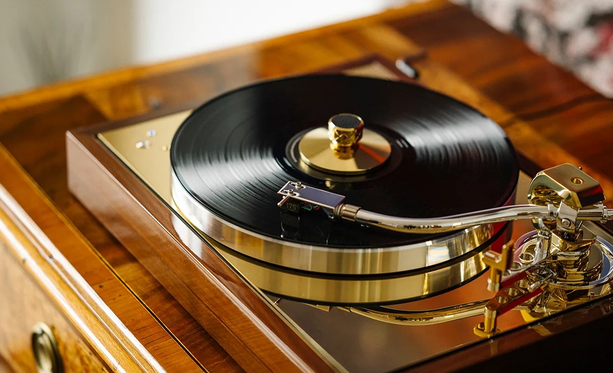 Pro-Ject-Classic-Reference-