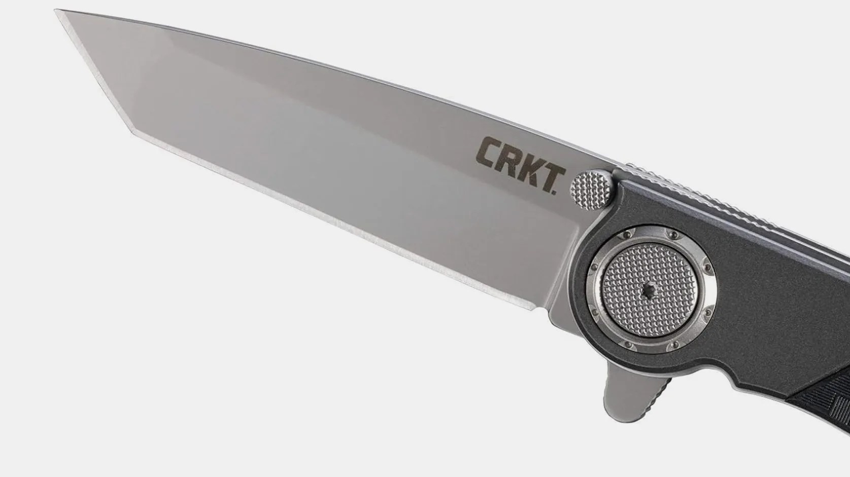 crkt m40-02 pocket knife macro