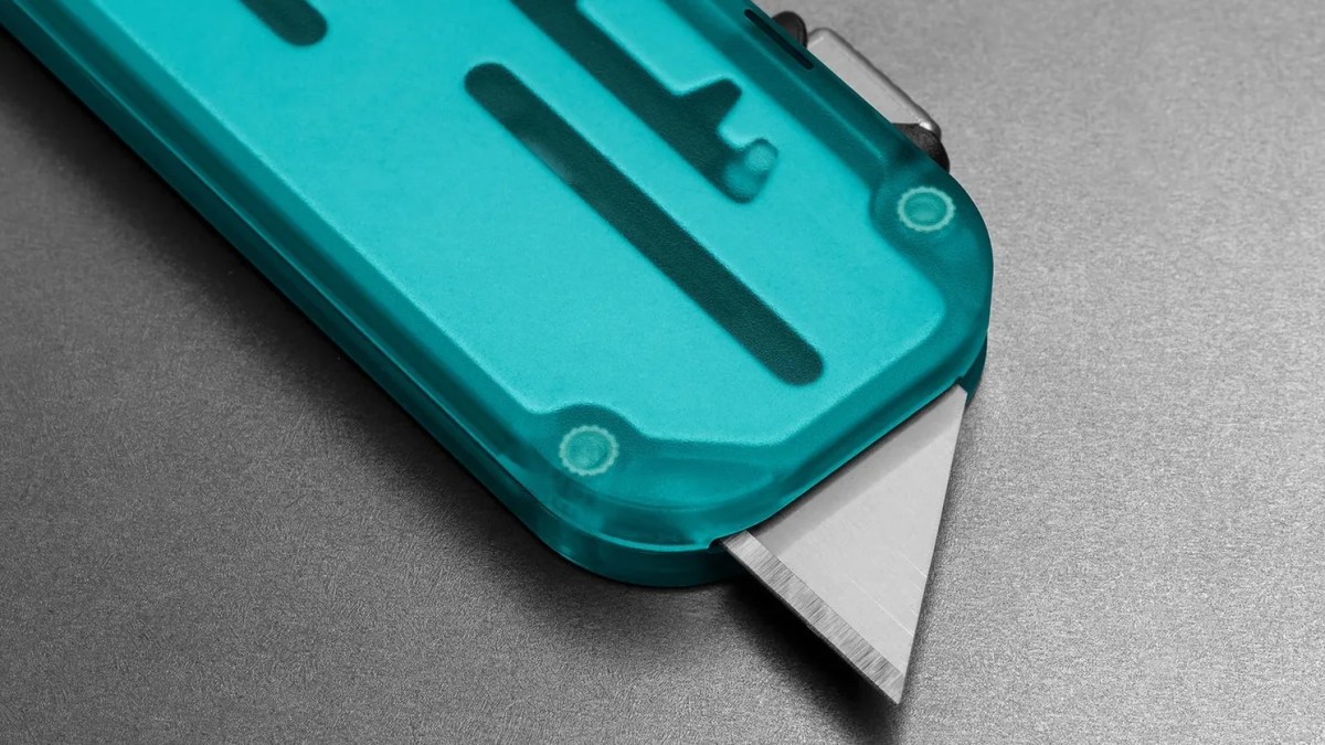 Behold the Most Affordable James Brand Knife Ever | Gear Patrol