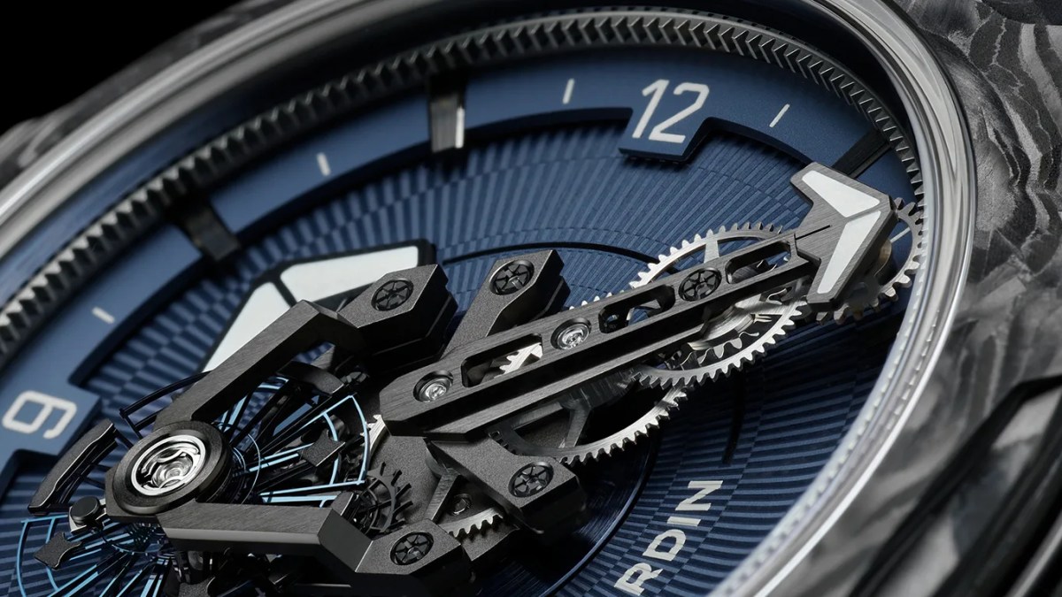 ulysse-nardin-freak-one-blue-