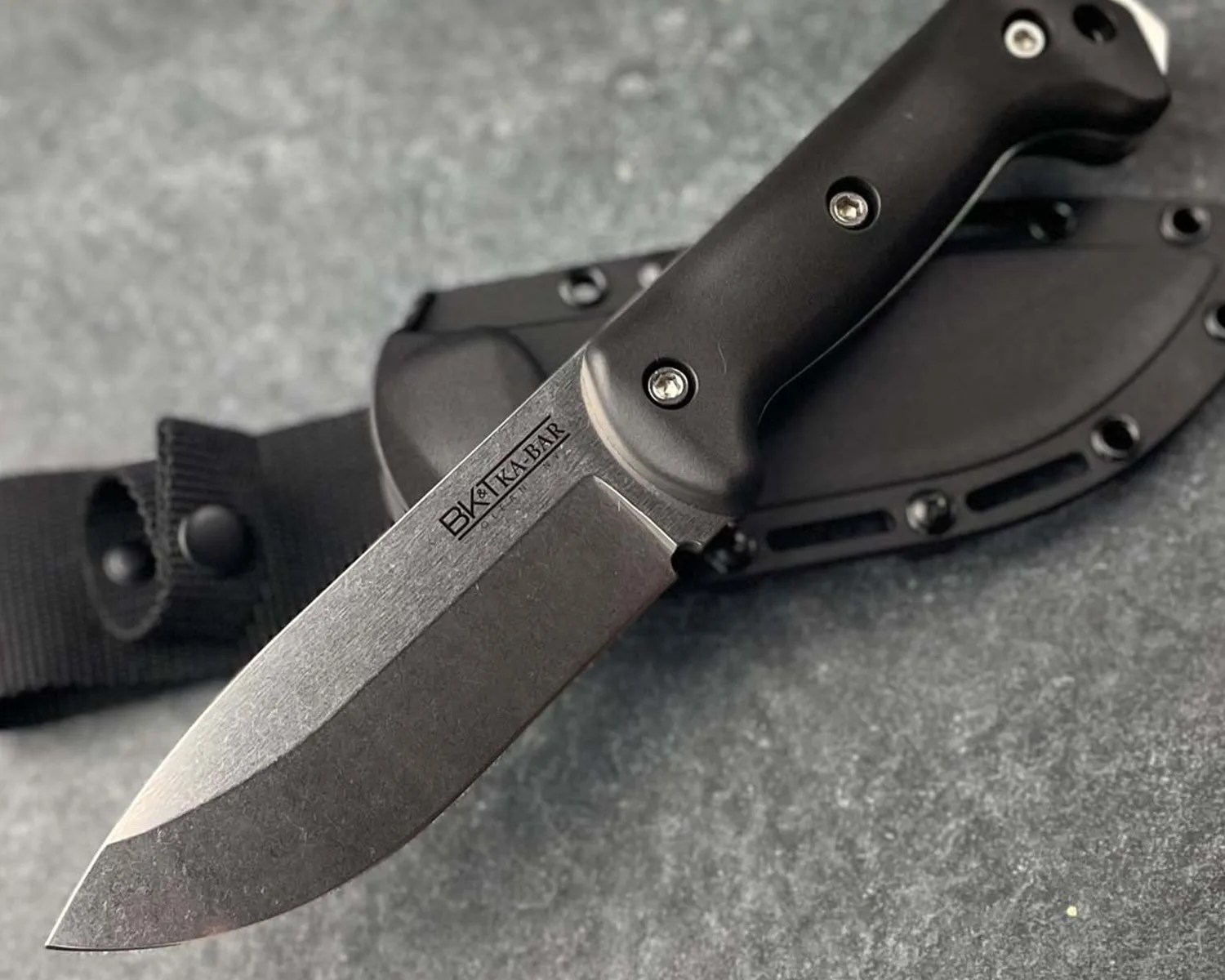 ka-bar becker magnacut campanion full view