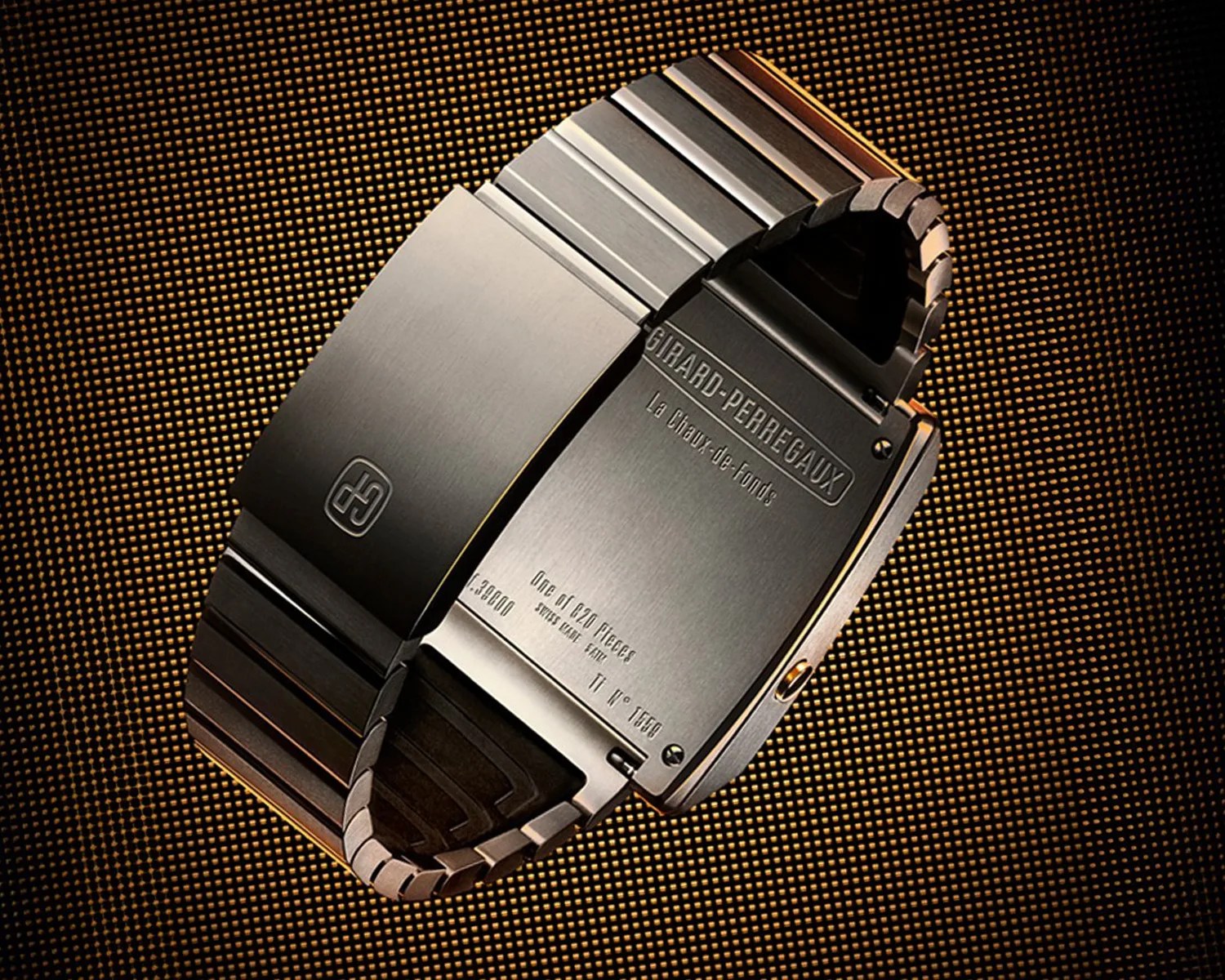 a girard perregaux casquette digital watch seen from the back